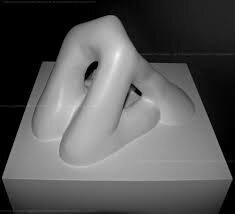 sottrazione-come-completezza-critica-scultorea