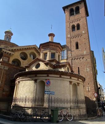 chiesetta-per-le-vie-di-milano