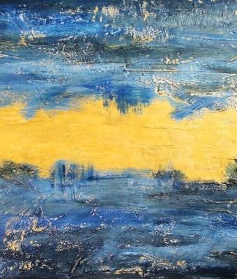 traces-blue