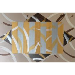 different-parallel-lines