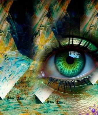 visione-tra-piramidi-e-memoria