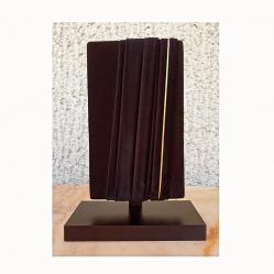 monocromo-nero-234-velvet
