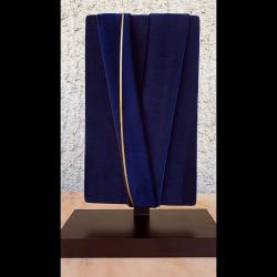 monocromo-blu-235-velvet-co