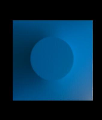 monocromo-blu-647