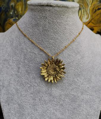 collana-con-pendente-girasole