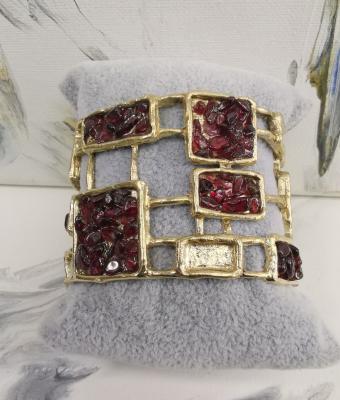 bracciale-in-bronzo-giallo-con