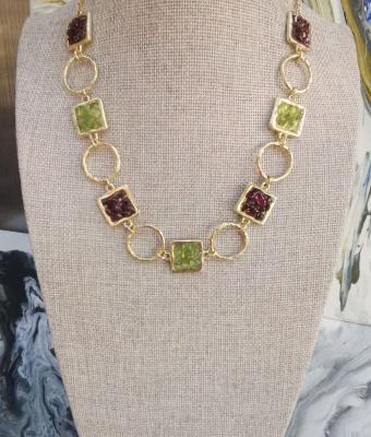 collana-in-bronzo-giallo-con-p
