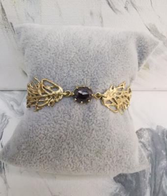 bracciale-in-bronzo-giallo-con