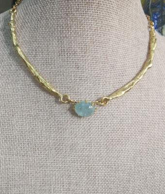 collier-in-bronzo-giallo-con-a