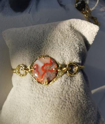 bracciale-in-bronzo-giallo-con