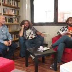 con-lo-scrittore-domenico-di-felice-e-il-fumettista-stefano-antonucci-al-caff-letterario-l-aquila