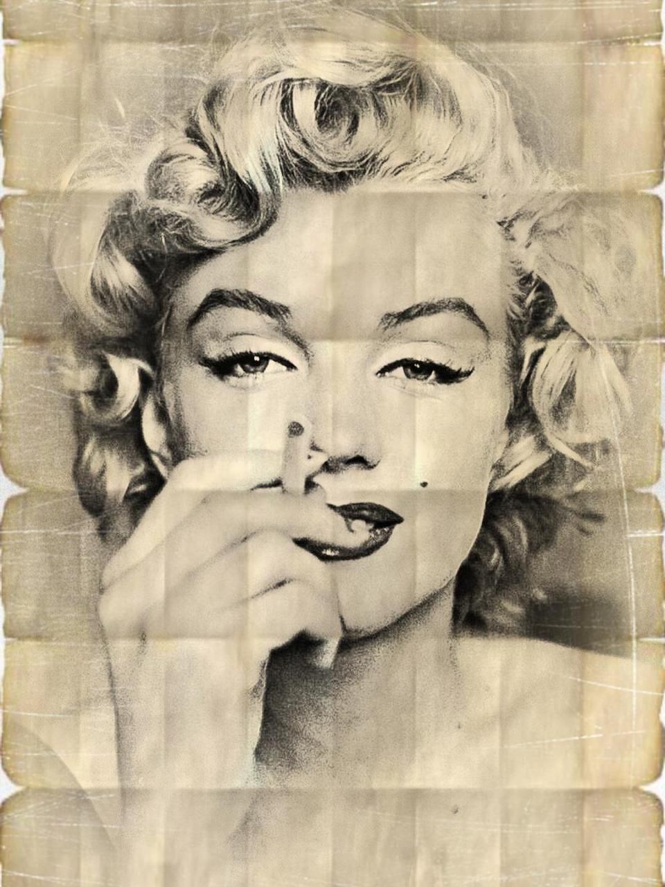 marilyn-monroe-phenomena