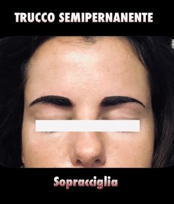 sopracciglia-tatuate