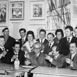 milano-bagutta-1961-lazzarin-pittore-gino-valori-regista-sceneggiatore-e-giornalista-italiano-de-cerce-pittore-poeta-e-aurelio-villanova-pittore