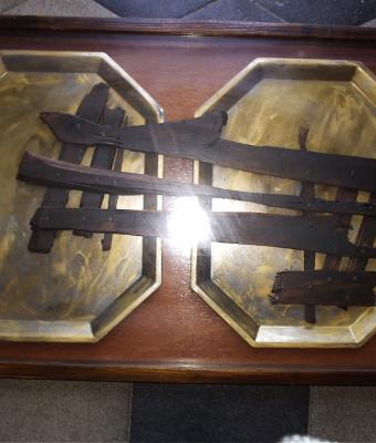 vassoio-doppio-ottone-e-legno