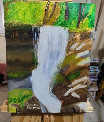 cascata-piccola-nel-bosco