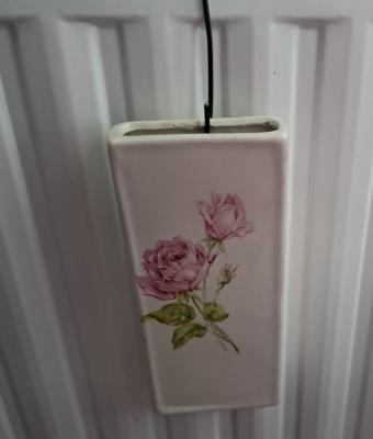 radiator-vase-with-painted-ros