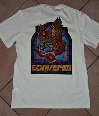 t-shirt-converse-brand-shoes-e