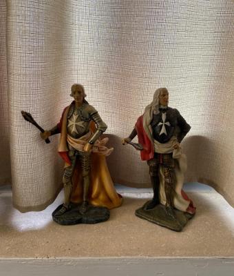 malta-knight-figure