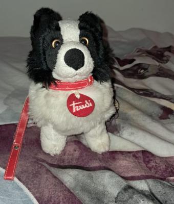 trudi-border-collie-plush-toy