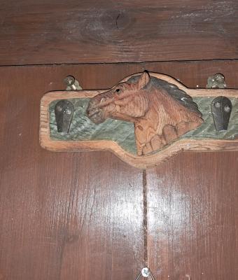 handcarved-wooden-horse-head