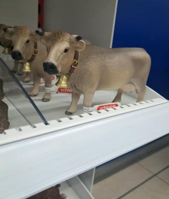 figurine-schleich-animal-swiss