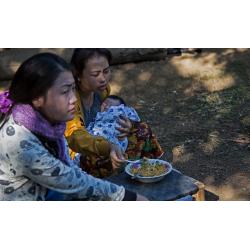 laos-pranzo-all-aperto