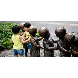 cina-shangai-giochi-di-bimbi