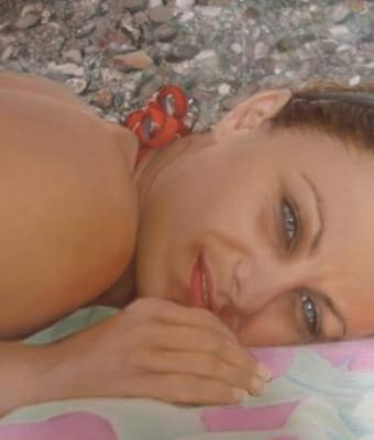 ragazza-al-mare-emanuela