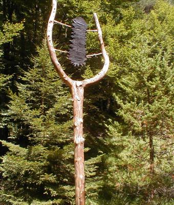 totem-dello-scudo-bruciato