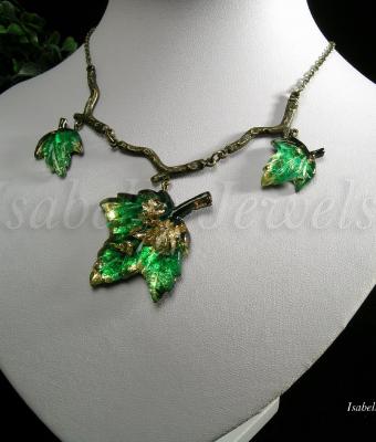 collana-girocollo-verde-e-oro