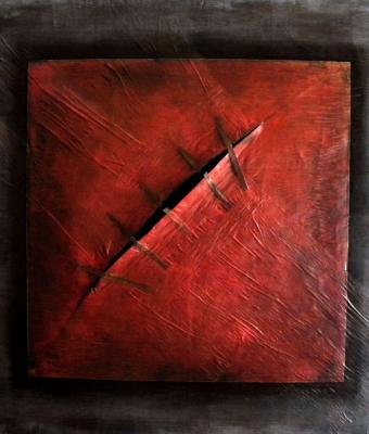taglio-diagonale-su-rosso-prim