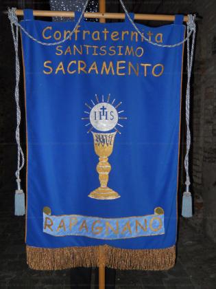 gonfalone-santissimo-sacrament