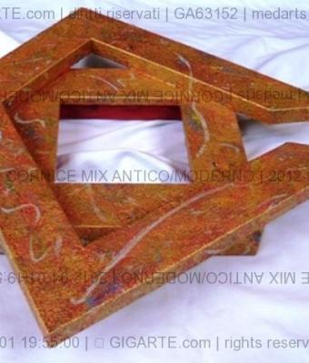 cornice-astratta-anticomode