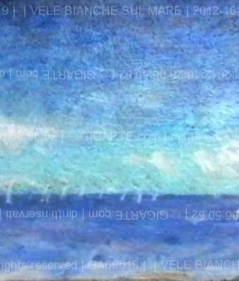 vele-bianche-sul-mare