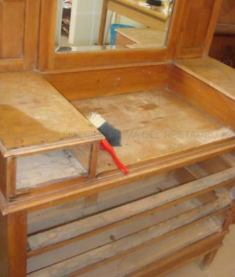 mobile-prima-del-restauro