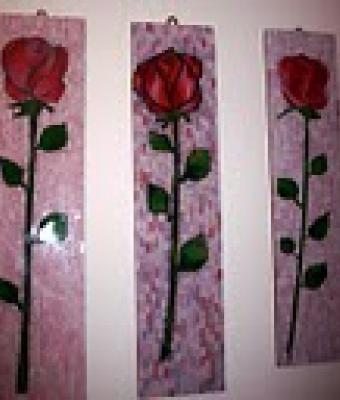trio-rose