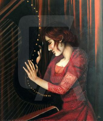 suonatrice-di-arpa-in-rosso