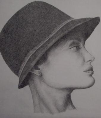 angelina-jolie-profilo