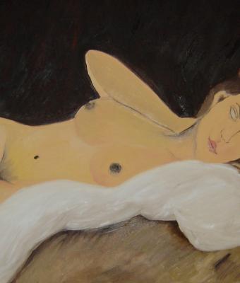 nudo-sdraiato-sul-dorso
