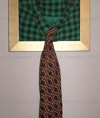 ritratto-con-cravatta