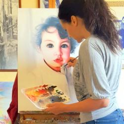 l-artista-patrizia-morello-realizza-il-ritratto-di-emma
