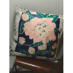 cuscino-batik-di-seta