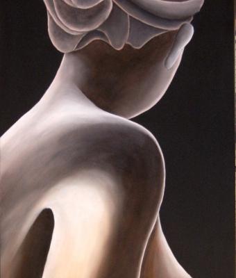donna-su-sfondo-nero-studio-a