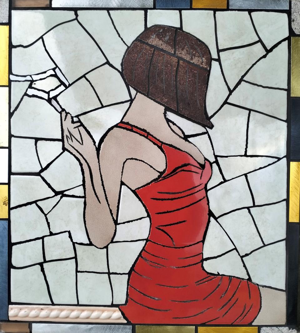 donna-in-rosso