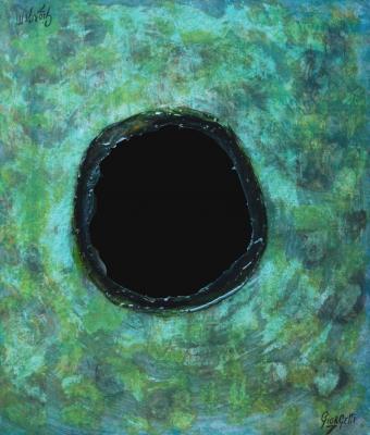 green-lizard-the-hole