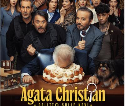 30-opere-tra-figurative-ed-astratte-della-artista-stefania-cappelletti-selezionate-per-fare-da-sfondo-nella-scenografia