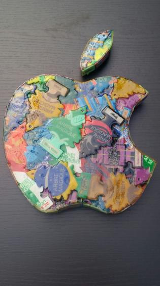 apple-is-magicapple-in-pop
