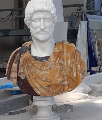 busto-dellimperatore-adrian