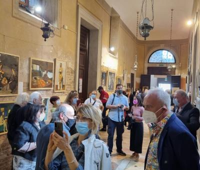 biennale-darte-sgarbi-e-salvo-nugnes-presentano-il-padiglione-spoleto-alla-pro-biennale